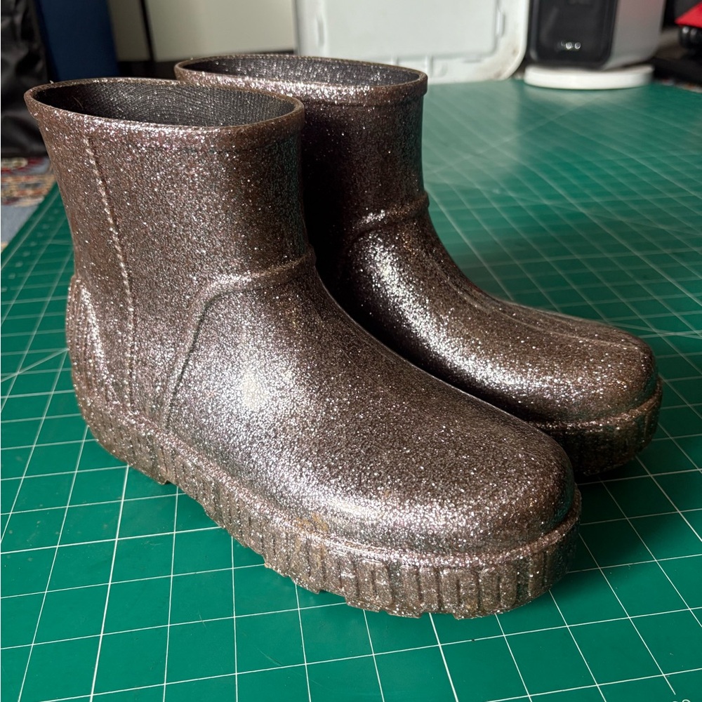 UGG Glitter Ankle Boots in Brown
